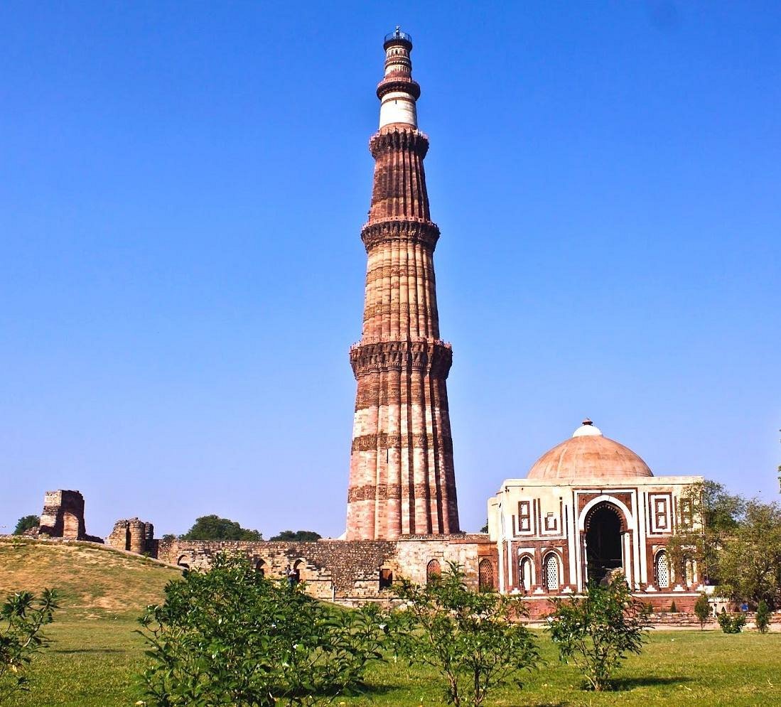 Your Next Holiday Starts with a Trusted Delhi Tour and Travel Agency