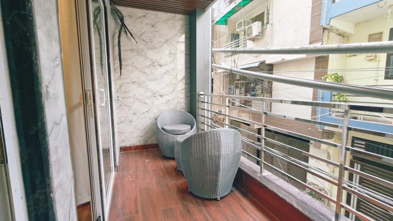 Luxury 4 Bedroom Flat for Sale in Delhi – Explore Premium Residential Real Estate thumbnail