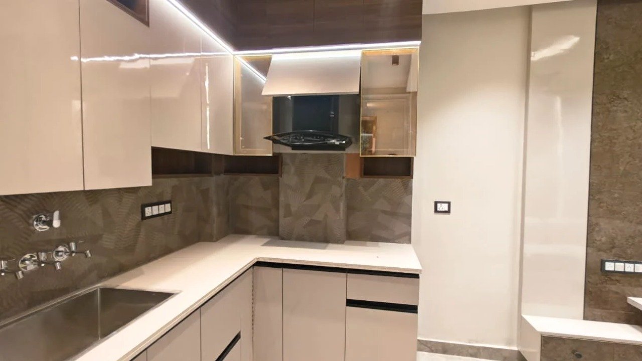 Affordable 2 BHK Residential Flat for Sale in West Delhi at ₹35 Lakhs - GURU MAHADEV REAL ESTATE